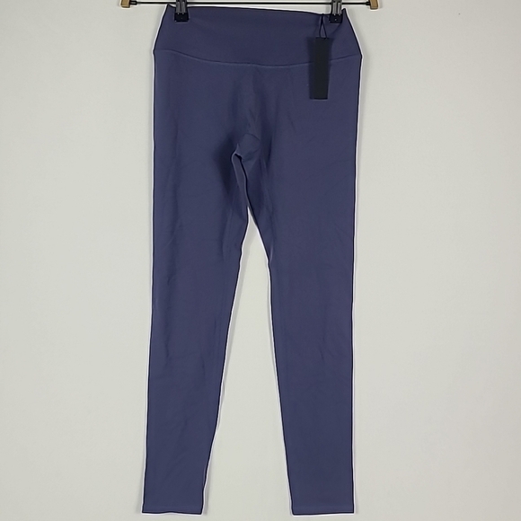 NWT Oner Active SoftMotion Leggings In Shadow Blue Regular Length Sz M - Picture 1 of 5